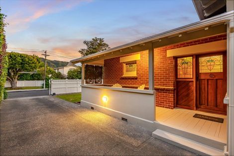 Photo of property in 77 Totara Crescent, Woburn, Lower Hutt, 5011