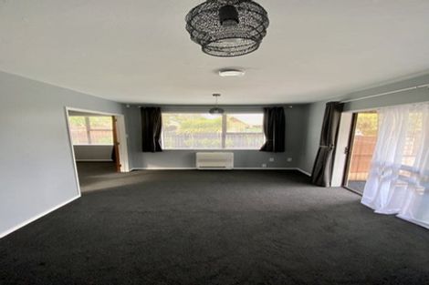 Photo of property in 1/3 Arran Crescent, Woolston, Christchurch, 8062