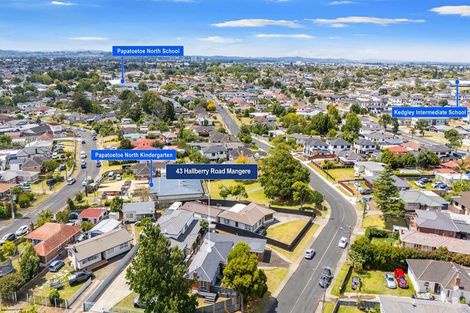 Photo of property in 43 Hallberry Road, Mangere East, Auckland, 2024