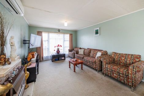 Photo of property in 30 Mccorkindale Street, Feilding, 4702