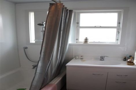 Photo of property in 92 Eglinton Road, Mornington, Dunedin, 9011