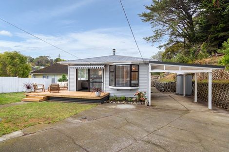 Photo of property in 64 Jillett Street, Titahi Bay, Porirua, 5022