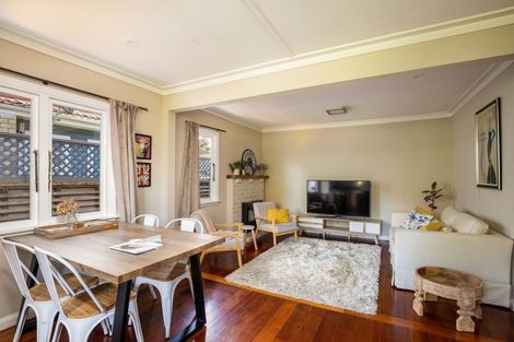 Photo of property in 47 Whiteley Street, Moturoa, New Plymouth, 4310