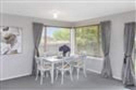 Photo of property in 63 Hounslow Street, Ilam, Christchurch, 8041