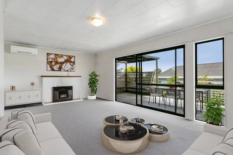 Photo of property in 20 Glengarry Place, Hilltop, Taupo, 3330