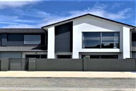 Photo of property in 7 Karearea Avenue, Kenepuru, Porirua, 5022