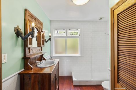 Photo of property in 62 Roseneath Terrace, Roseneath, Wellington, 6011