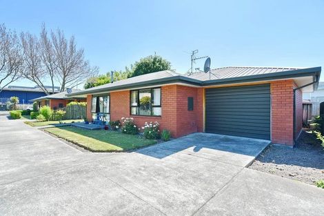 Photo of property in 15b Queen Street, Rangiora, 7400