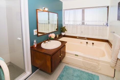 Photo of property in 3 Gordon Street, Lansdowne, Masterton, 5810