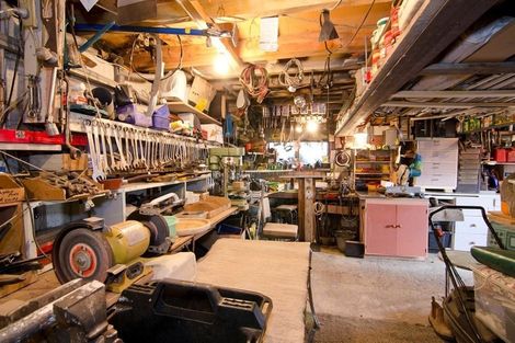 Photo of property in 111 Cheviot Street, Roxburgh, 9500