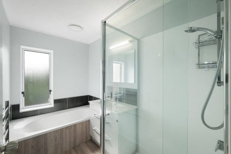 Photo of property in 1 Ohinemuri Place, Paeroa, 3600