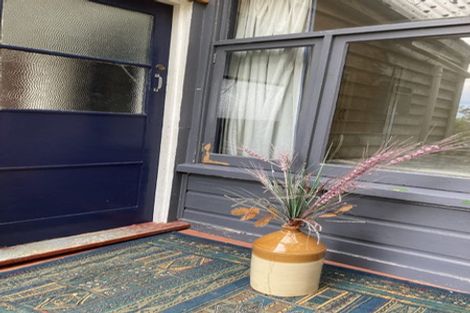 Photo of property in 38 Marine Parade, Macandrew Bay, Dunedin, 9014