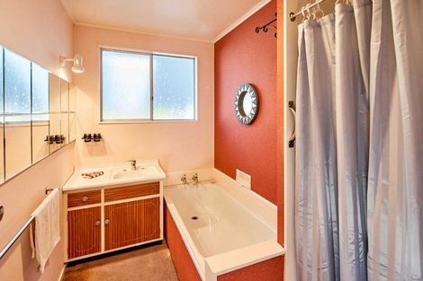 Photo of property in 7 Black Beech Street, Birchville, Upper Hutt, 5018