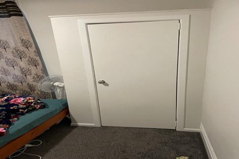 Photo of property in 51 Sturges Road, Henderson, Auckland, 0612