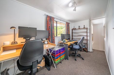 Photo of property in 20 Roys Road, Plimmerton, Porirua, 5026