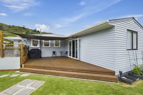 Photo of property in 51 Parenga Street, Wainuiomata, Lower Hutt, 5014