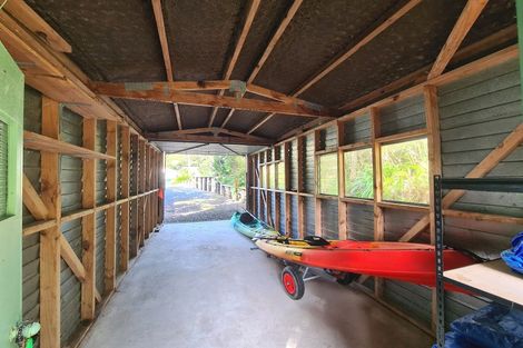 Photo of property in 2475 Wyuna Bay Road, Wyuna Bay, Coromandel, 3581