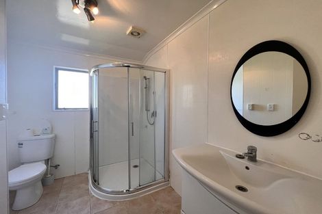 Photo of property in 32a Sikkim Crescent, Clover Park, Auckland, 2019