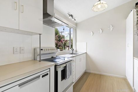 Photo of property in 6 Kekerenga Street, Strathmore Park, Wellington, 6022