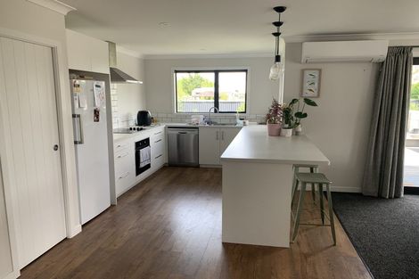 Photo of property in 9a Monckton Street, Feilding, 4702