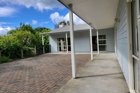 Photo of property in 88 Brian Crescent, Stanmore Bay, Whangaparaoa, 0932