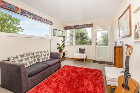 Photo of property in 43 Nevay Road, Miramar, Wellington, 6022