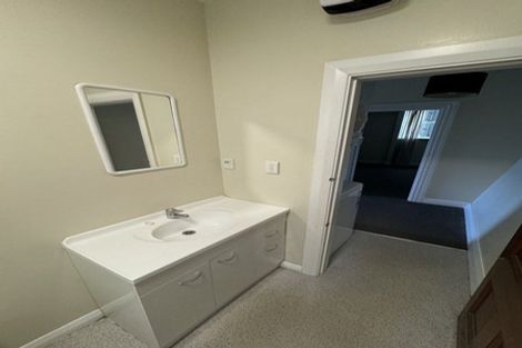 Photo of property in 107 Tasman Street, Mount Cook, Wellington, 6021