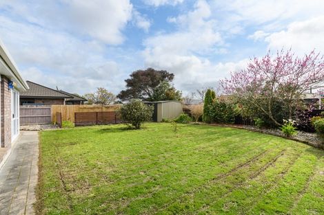 Photo of property in 2 Rosebank Avenue, Kelvin Grove, Palmerston North, 4414
