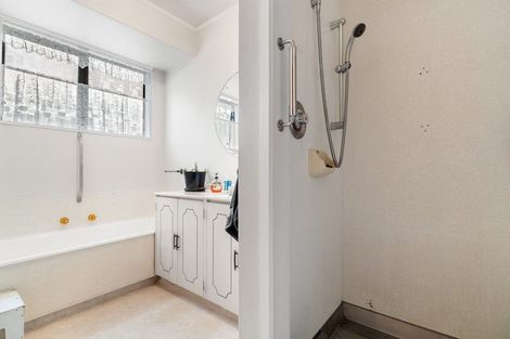 Photo of property in 32 Lowes Place, Solway, Masterton, 5810