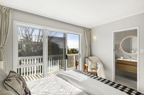 Photo of property in 19 Aberdeen Road, Castor Bay, Auckland, 0620