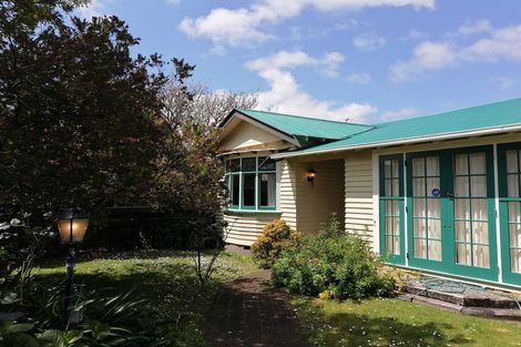 Photo of property in 110 Waiwhetu Road, Waterloo, Lower Hutt, 5011