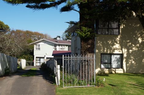 Photo of property in 19 Walden Place, Mangere East, Auckland, 2024