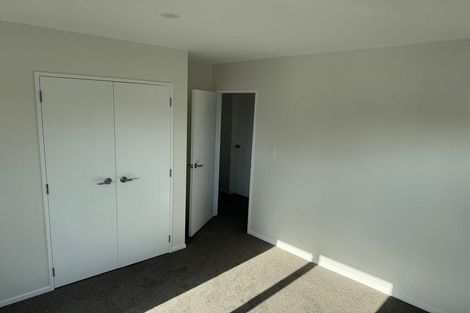 Photo of property in 4 Hughdene Place, Henderson, Auckland, 0610
