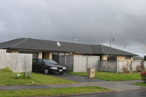 Photo of property in 1 Caragh Place, East Tamaki, Auckland, 2016