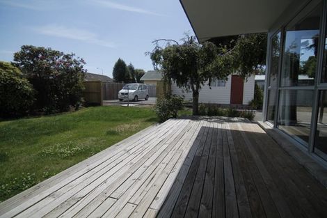 Photo of property in 112 Hay Street, Bromley, Christchurch, 8062