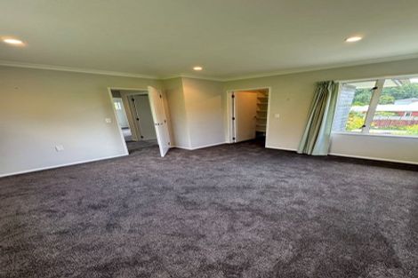 Photo of property in 2/281 Memorial Avenue, Burnside, Christchurch, 8053