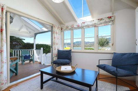 Photo of property in 100 Point Road, Monaco, Nelson, 7011