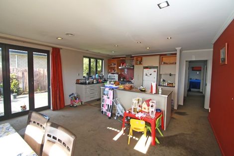 Photo of property in 204 Heta Road, Merrilands, New Plymouth, 4312