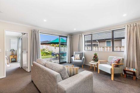 Photo of property in 12 Turpin Road, Riverhead, 0820