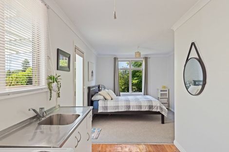 Photo of property in 383 Saint Aubyn Street, Moturoa, New Plymouth, 4310