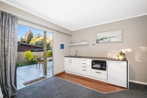 Photo of property in 20 Freemans Way, Pinehaven, Upper Hutt, 5019