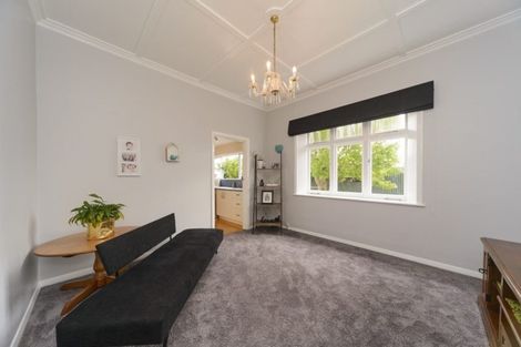 Photo of property in 17 Keeling Street, West End, Palmerston North, 4412