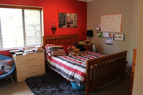 Photo of property in 61a Howe Street, Howick, Auckland, 2014