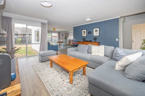 Photo of property in 1 Rene Way, Huntington, Hamilton, 3210