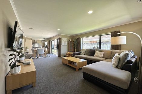 Photo of property in 4 Resinosa Street, Trentham, Upper Hutt, 5018