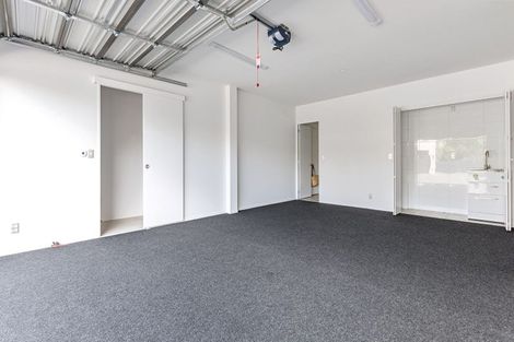 Photo of property in 8/2 Stewart Street, Raglan, 3225