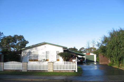 Photo of property in 43 Cartier Crescent, Flaxmere, Hastings, 4120