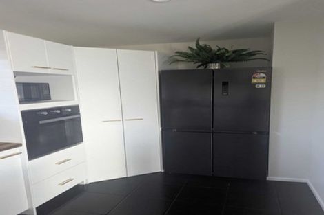 Photo of property in 205a Main North Road, Redwood, Christchurch, 8051