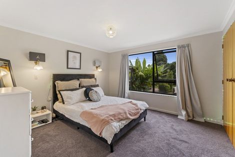 Photo of property in 298 Te Moana Road, Waikanae, 5036