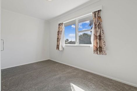 Photo of property in 14 Tairere Crescent, Rosehill, Papakura, 2113